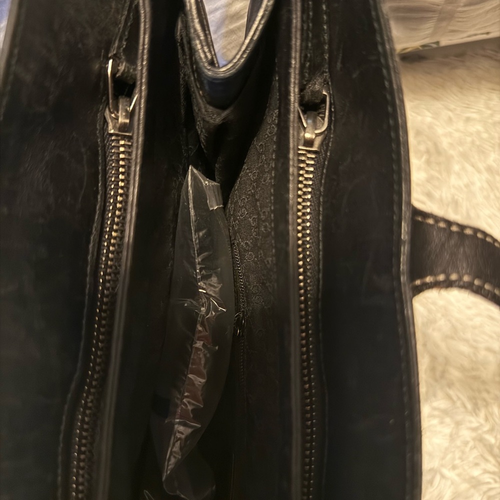 š¤Authentic Gucci Vintage Toteš¤ - Picture 11 of 14